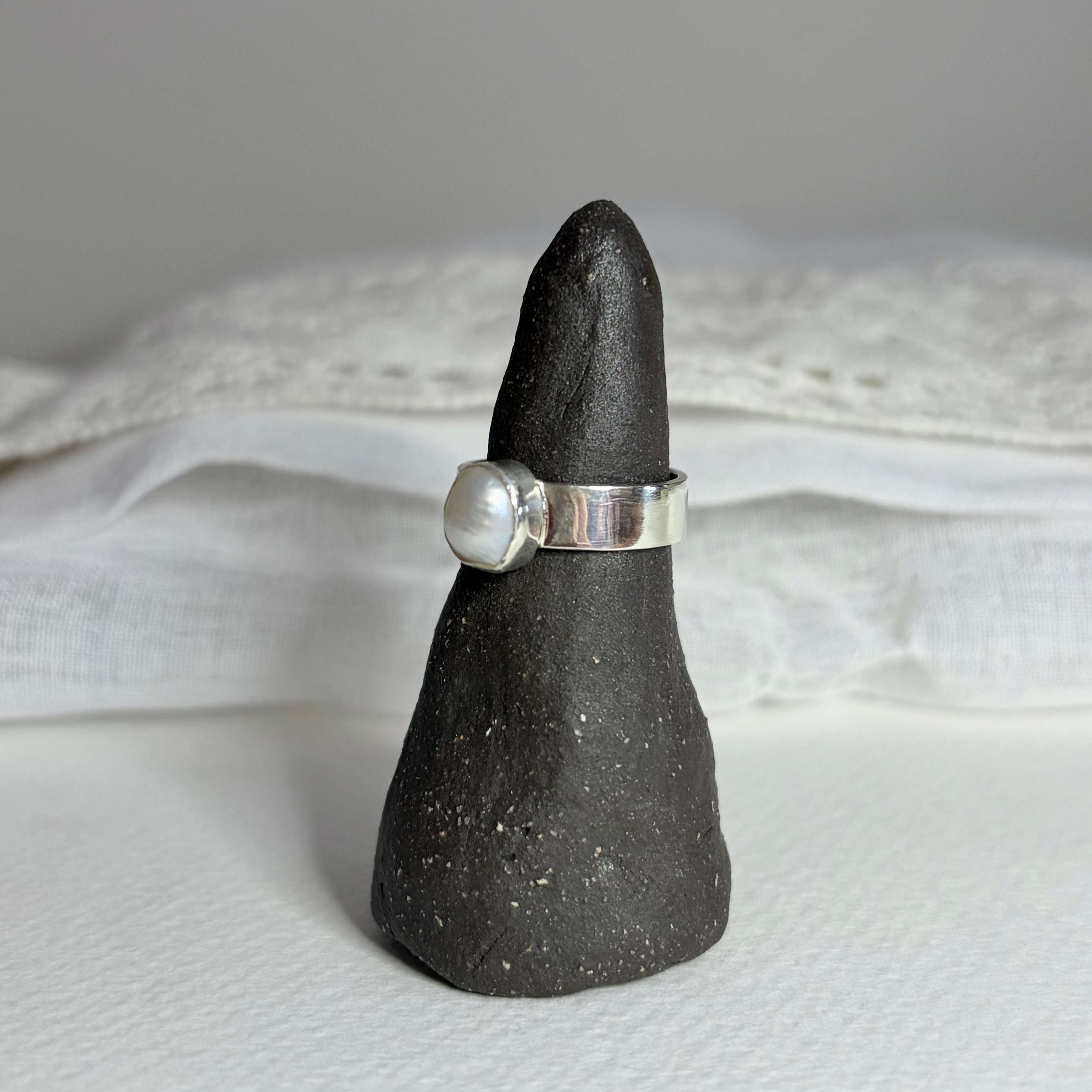Pearl Ring | Size 6 / Size L 1/2