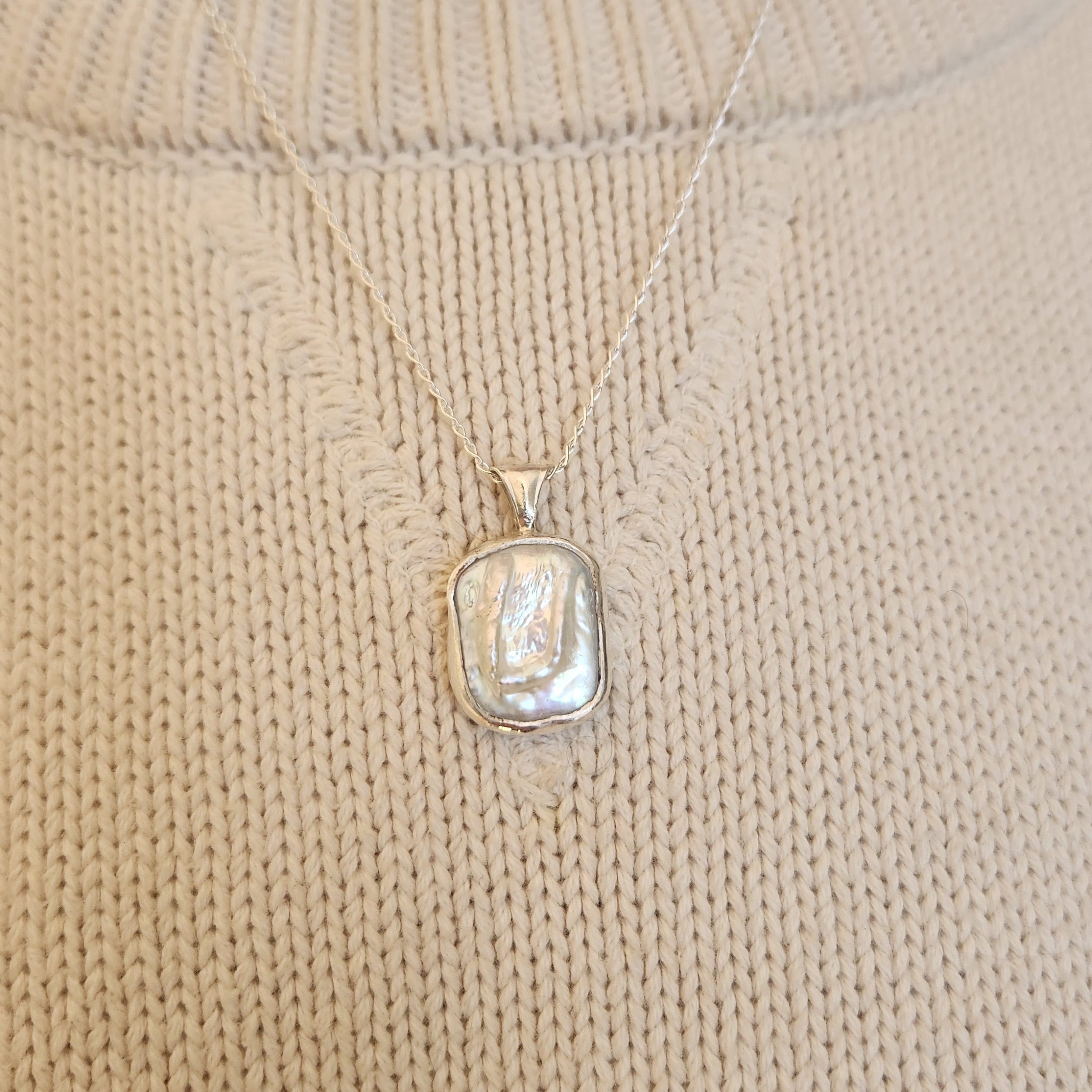 Baroque Pearl Necklace Pendant