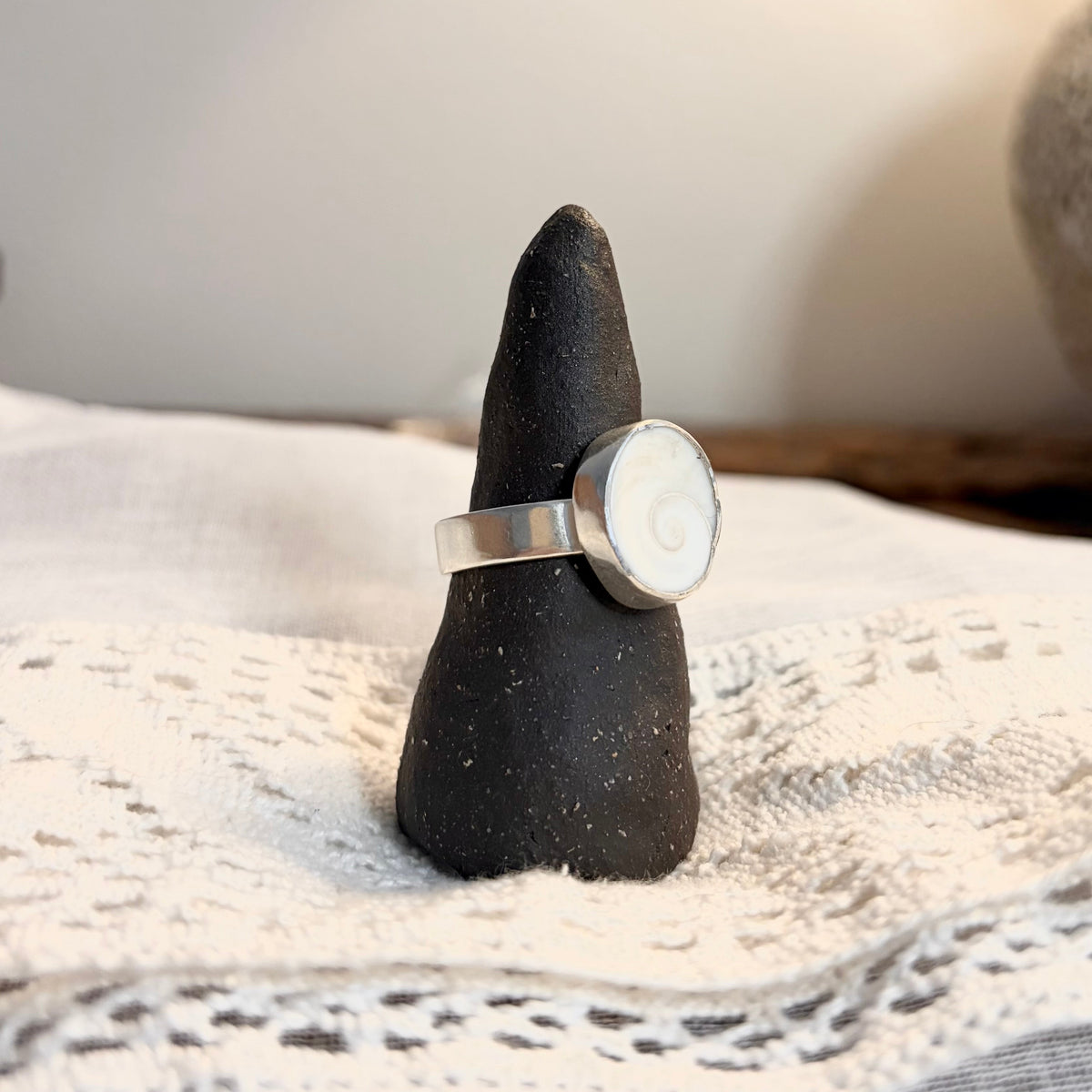 Shiva Shell Ring | Size 10 / Size T 1/2