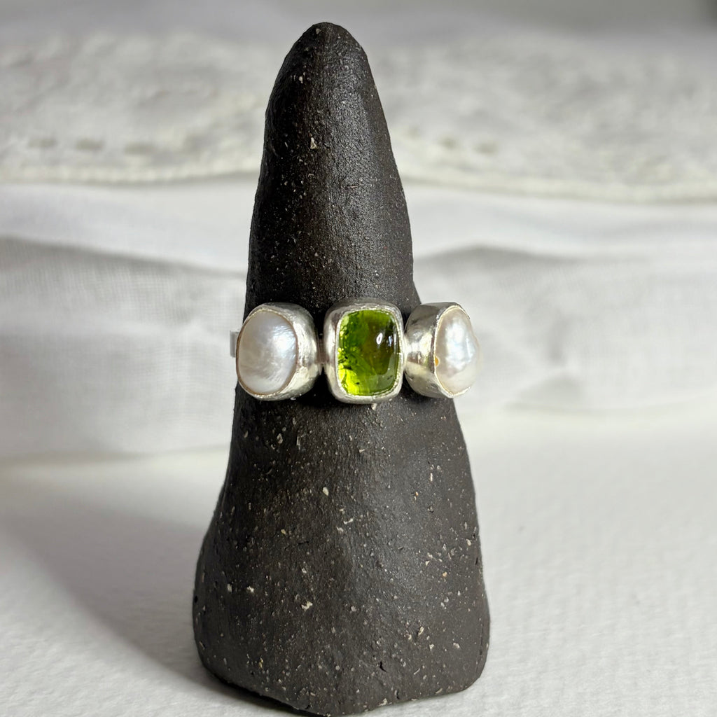 Peridot and Pearl Ring | Size 8.75 / Size R
