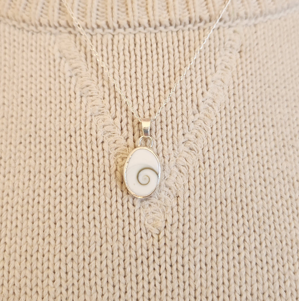 Shiva Shell Necklace Pendant