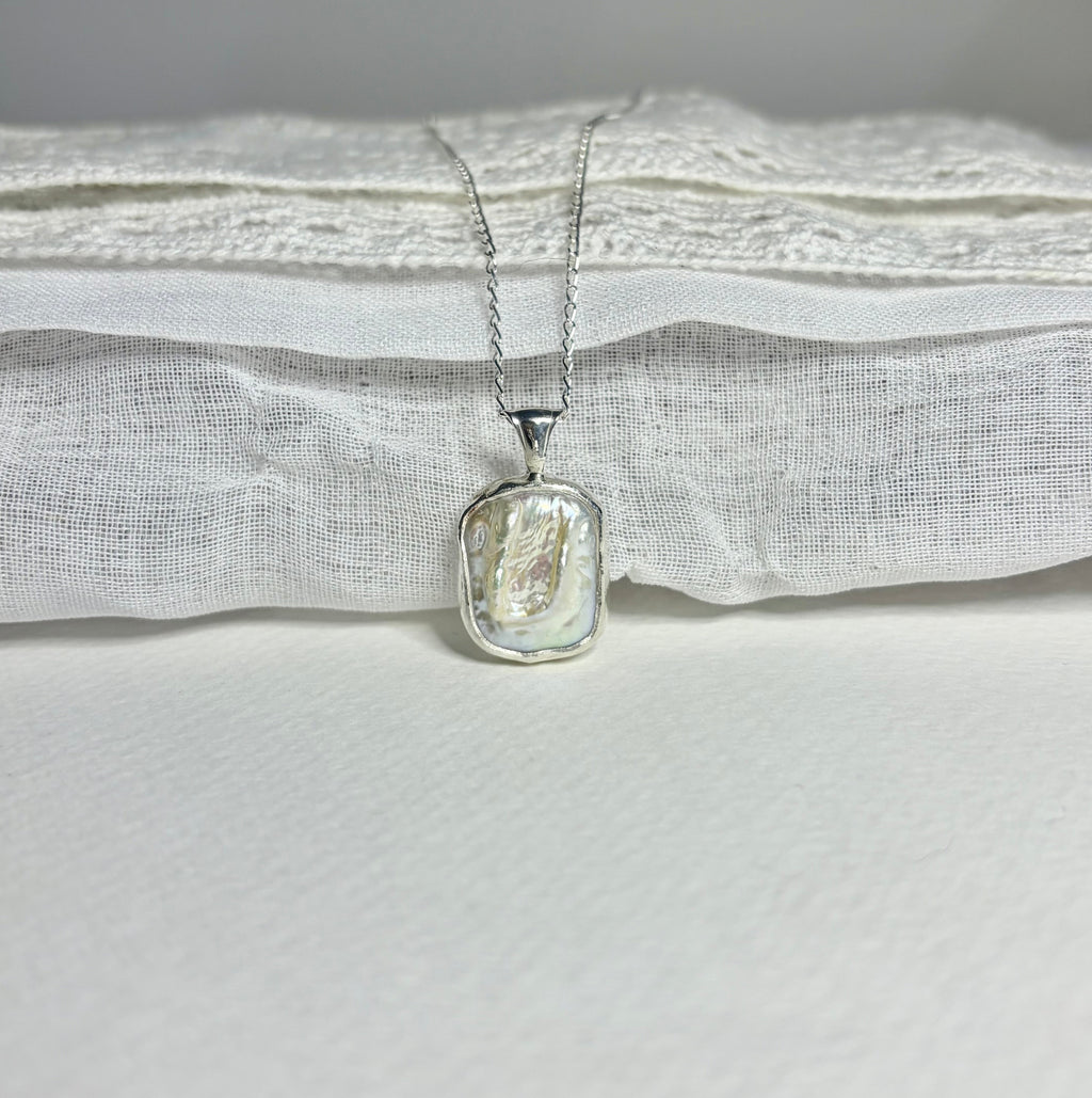 Baroque Pearl Necklace Pendant