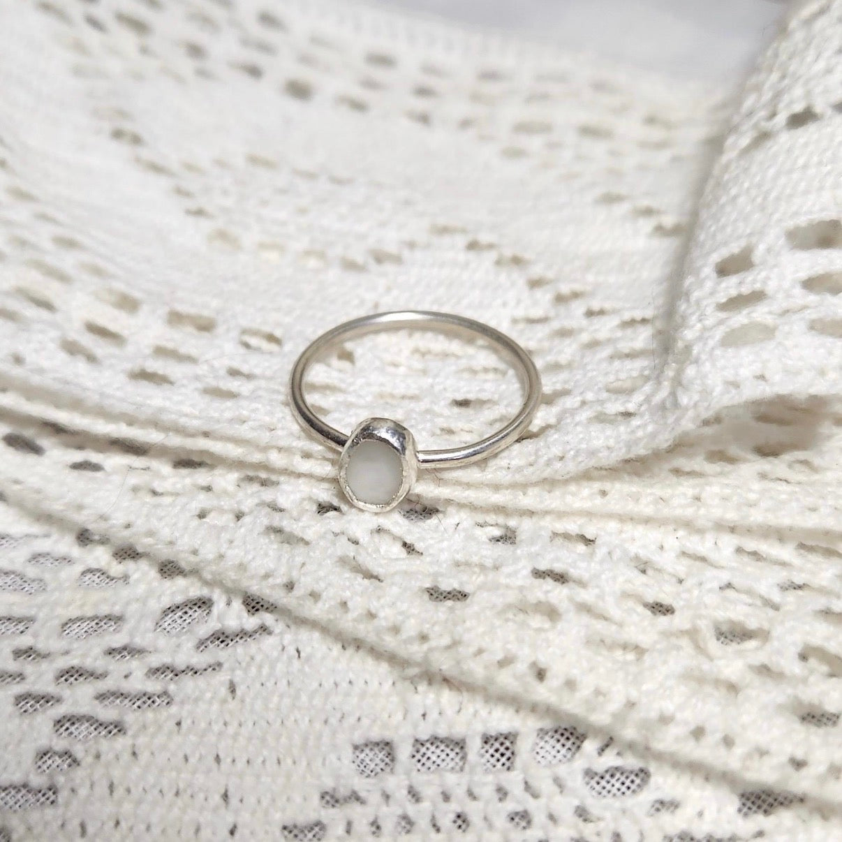 Mother of Pearl Ring | Size 8.75 / Size R