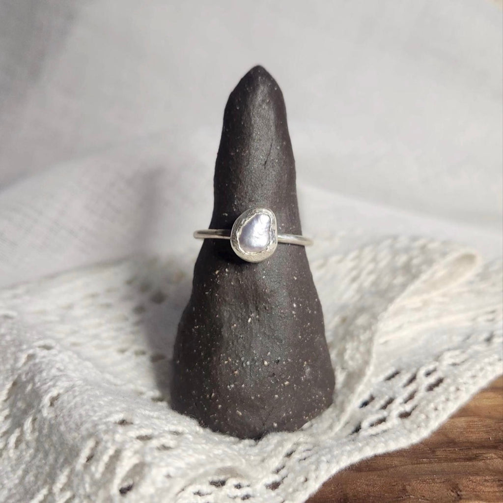 Pearl Ring | Size 8 / Size P 1/2