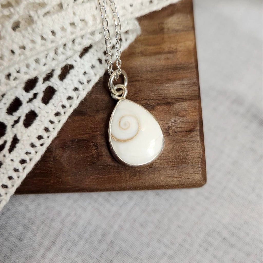 Shiva Eye Shell Necklace Pendant